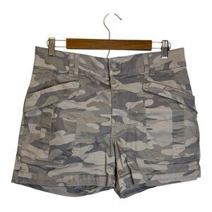 Democracy Shorts Women's Size 10 Absolution Summer High Rise Camo